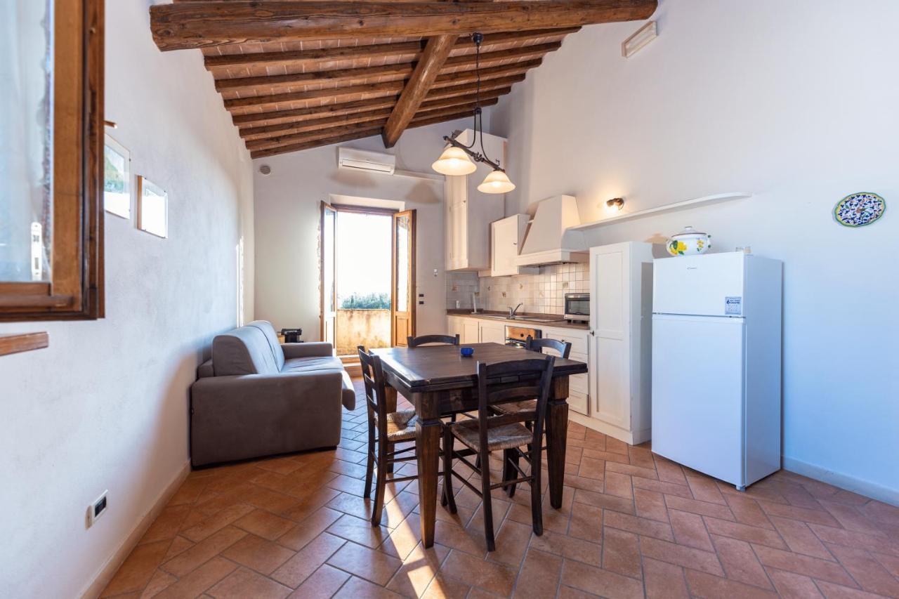 Case Vacanze Ranza, Casale Con Piscina E Relax San Gimignano Bagian luar foto