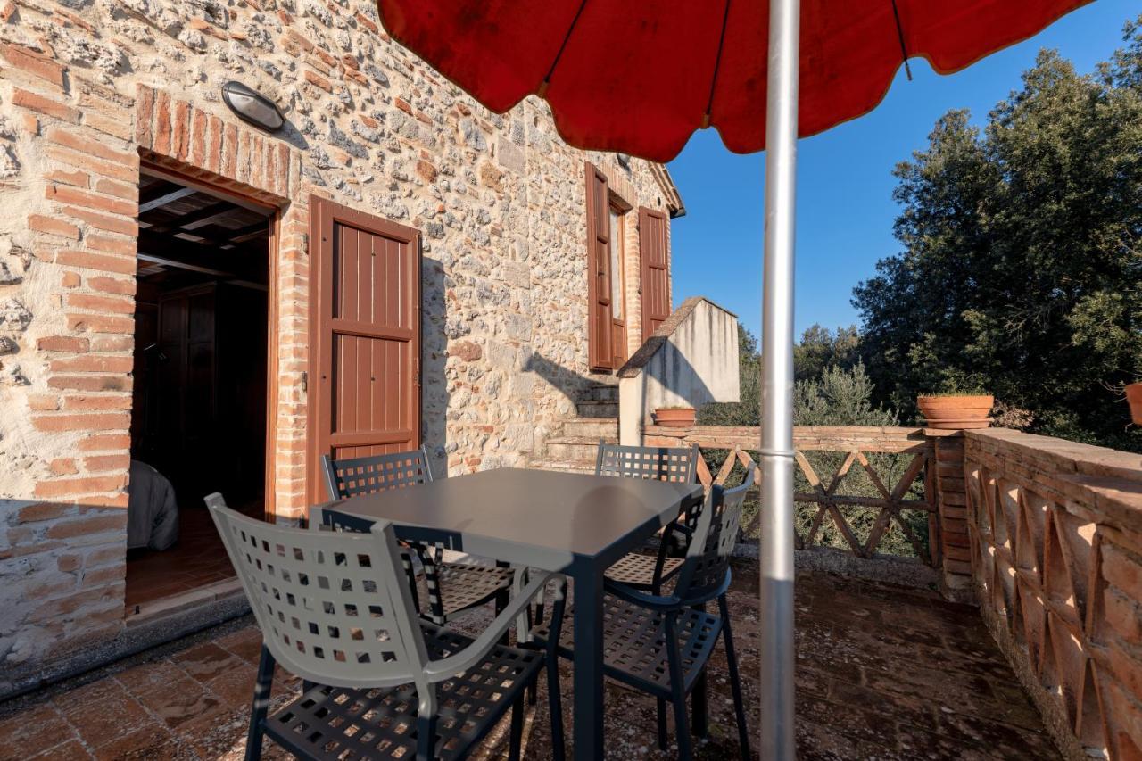 Case Vacanze Ranza, Casale Con Piscina E Relax San Gimignano Bagian luar foto