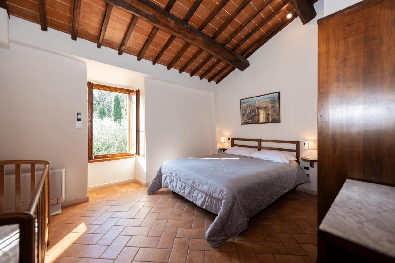Case Vacanze Ranza, Casale Con Piscina E Relax San Gimignano Bagian luar foto