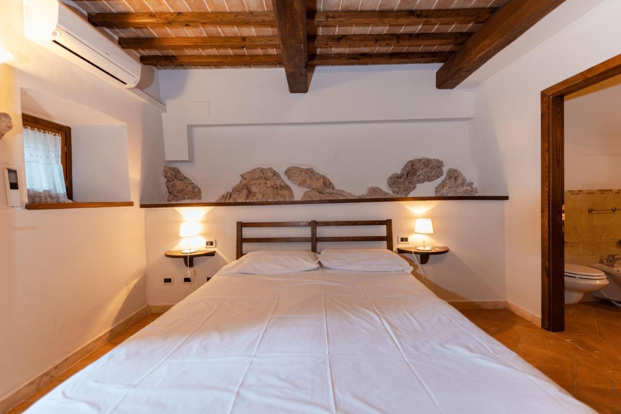 Case Vacanze Ranza, Casale Con Piscina E Relax San Gimignano Bagian luar foto