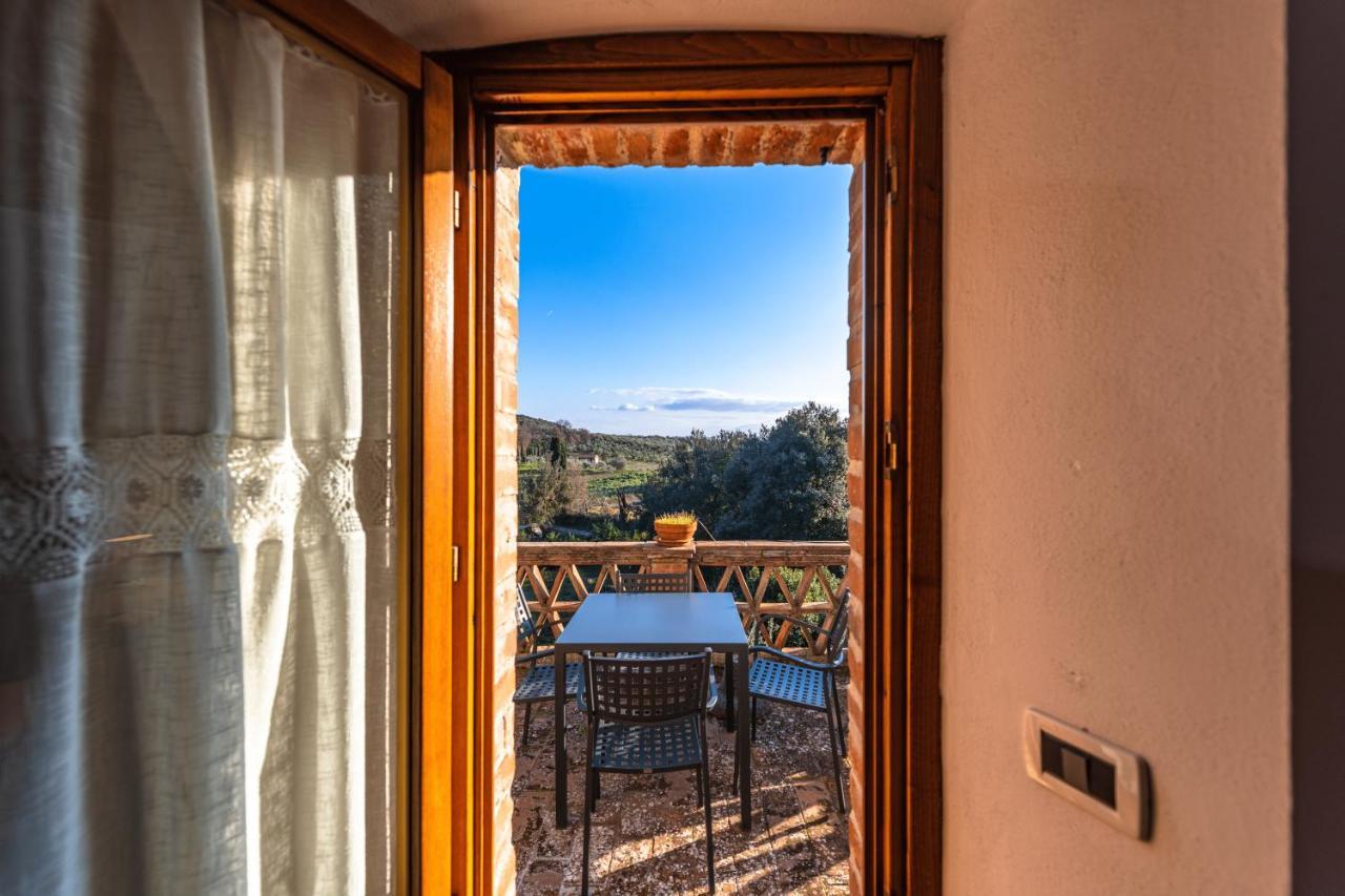 Case Vacanze Ranza, Casale Con Piscina E Relax San Gimignano Bagian luar foto